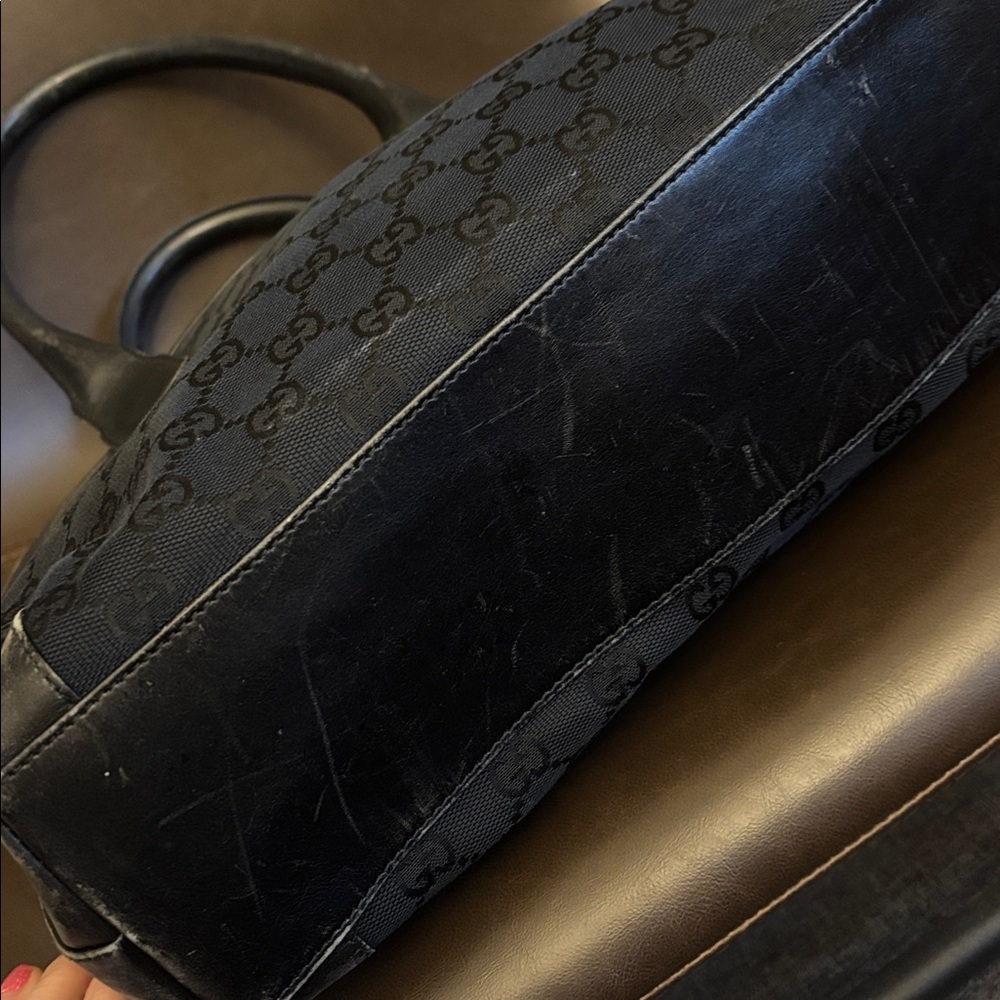 Authentic GUCCI Black GG Nylon Monogram Leather Abbey Medium Tote Bag - Picture 14 of 16